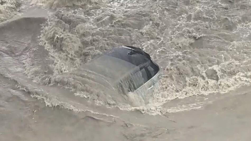 Land unter: Heftiges Unwetter überflutet Südfrankreich