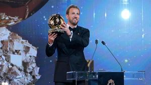 Harry Kane freute sich am Montagabend sichtlich über seine Auszeichnung.