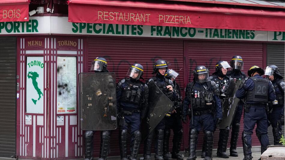 Protest gegen Polizeigewalt in Paris