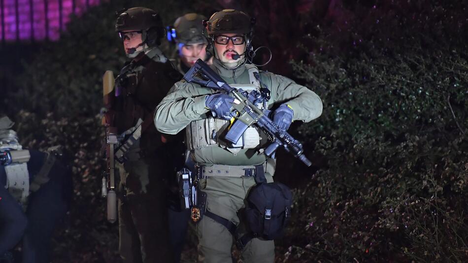 Schießerei an Elite-Universität in den USA – zwei Studenten sind tot -
                      1. Resim