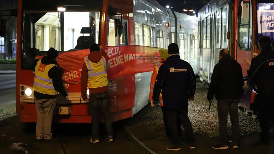 Busse und Bahnen bleiben im Depot: Warnstreik in Köln und Bonn