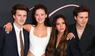 Victoria Beckham (2.v.r.) mit ihren Söhnen Cruz und Brooklyn sowie Nicola Peltz.