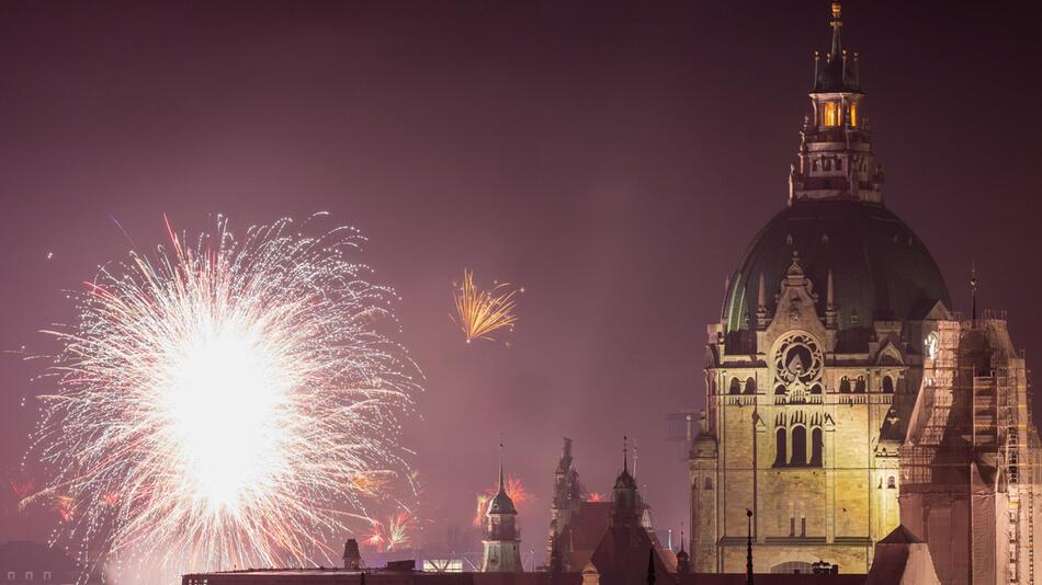 Feuerwerk in Hannover - Gericht setzt Verbot außer Kraft