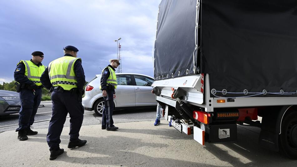 Kontrollen an Grenze zur Slowakei