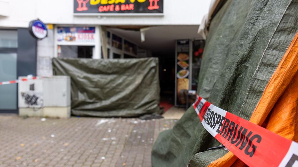 Explosion vor Cafe im hessischen Wetzlar