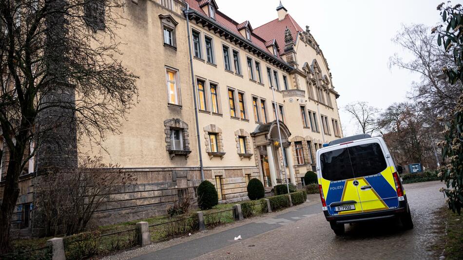 Polizeischutz Friedrich-Bergius-Schule in Berlin