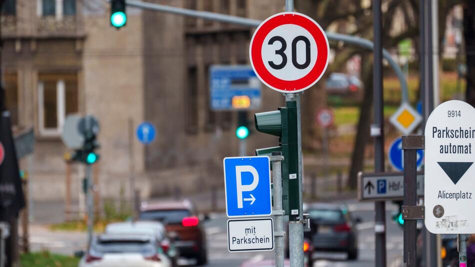 Änderungen der StVO: Tempo-30-Zonen werden einfacher möglich.