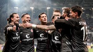 FC St. Pauli - FC Schalke 04